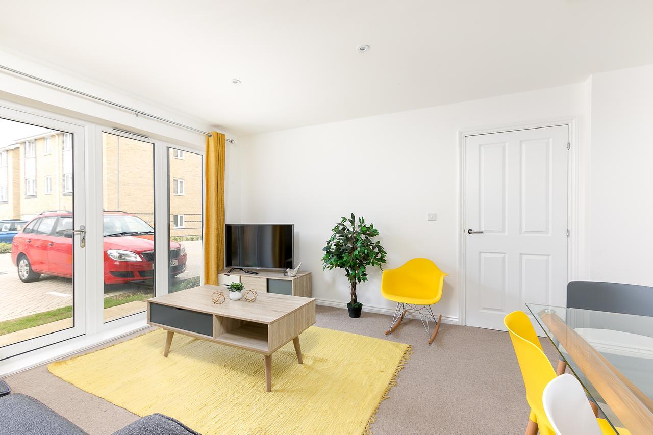 Hertford Serviced Apartments 웨어 외부 사진