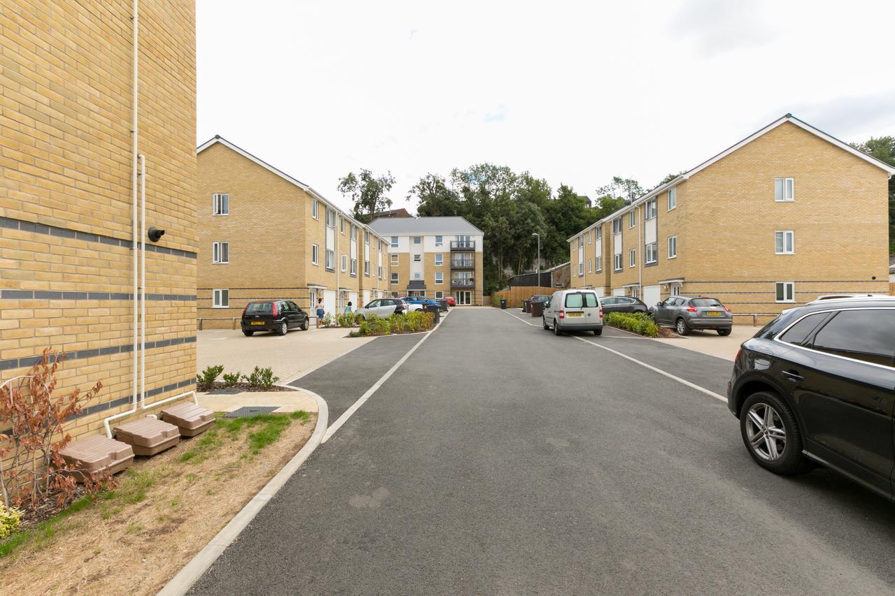 Hertford Serviced Apartments 웨어 외부 사진