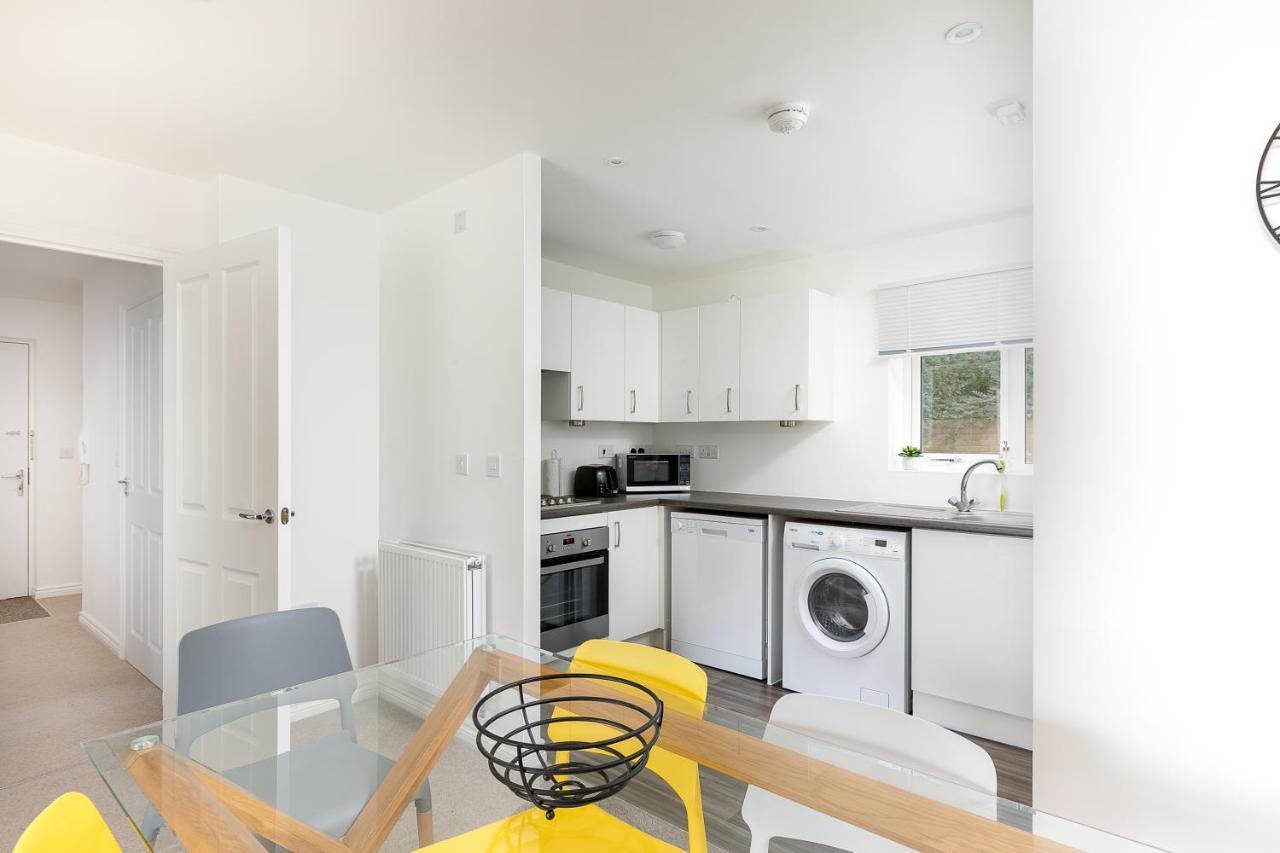 Hertford Serviced Apartments 웨어 외부 사진